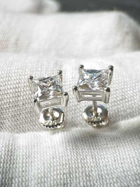Moissanite Silver Cubic 5x5mm