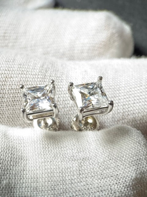 Moissanite Silver Cubic 6x6mm