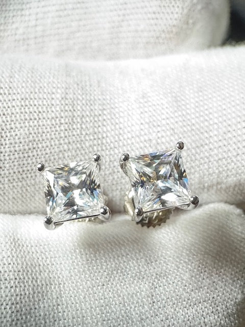 Moissanite Silver Cubic 6x6mm